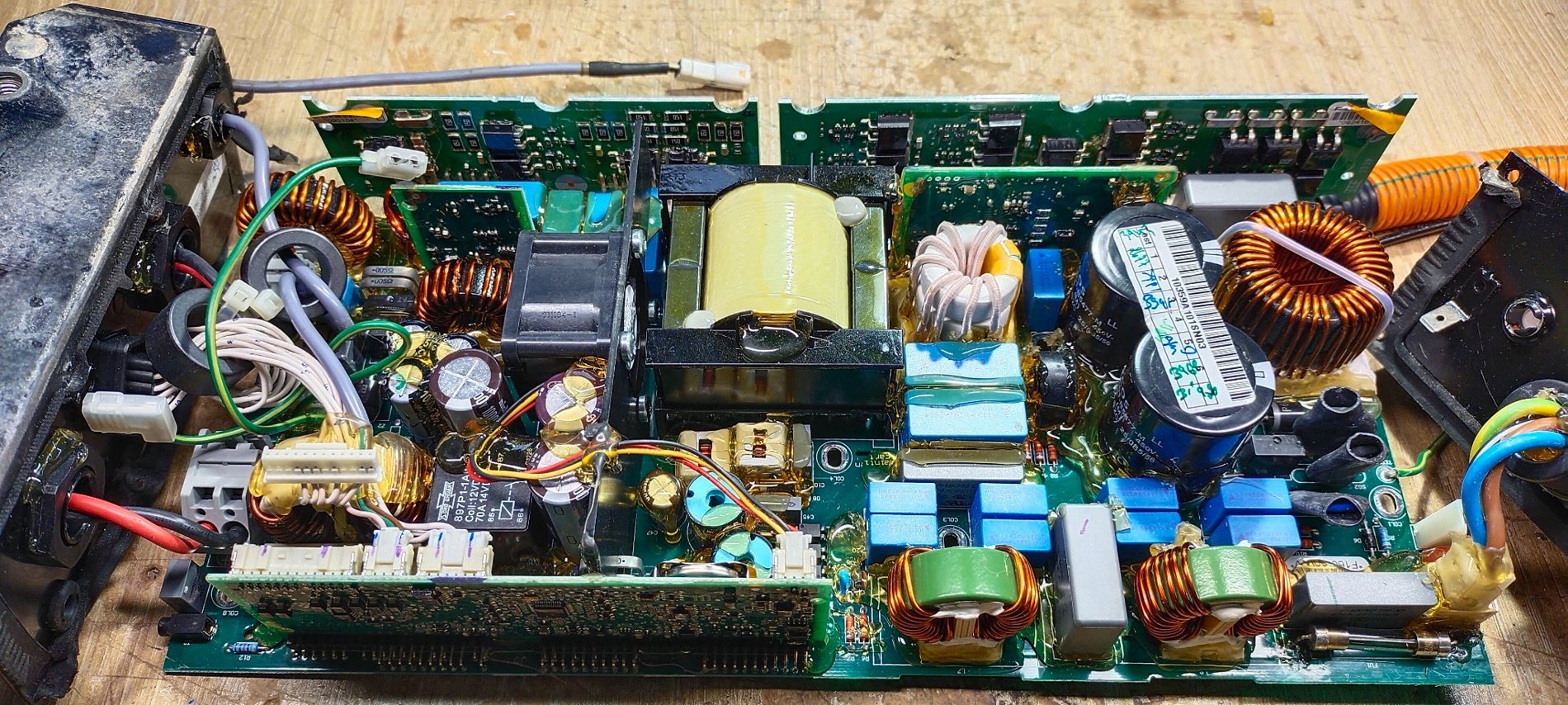 Serwis urządzenia elektronicznego
